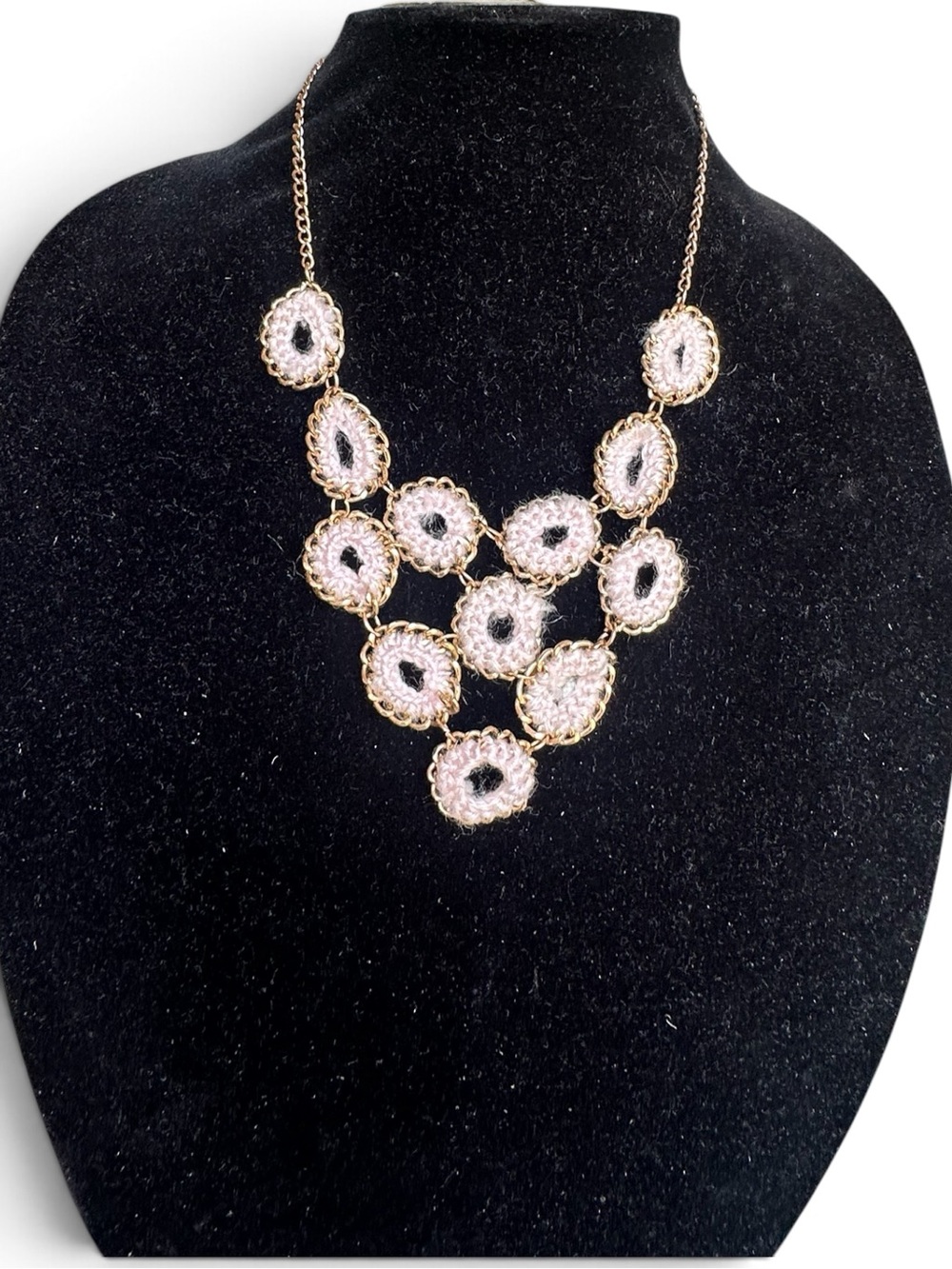 Boutique Pink Crochet & Gold Metal Link Statement Bib Necklace